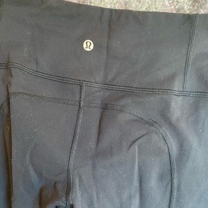 LULULEMON FLARE OUT LEGGINGS